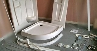 Установка душевой кабины Можга, цена от 3036 руб.